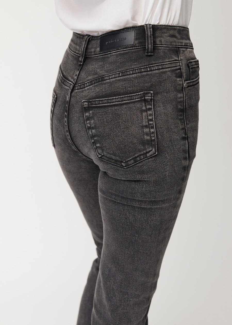 Mørkegrå mid-rise bootcut jeans i denimfarven Shadows set bagfra tæt på for at vise detaljer.